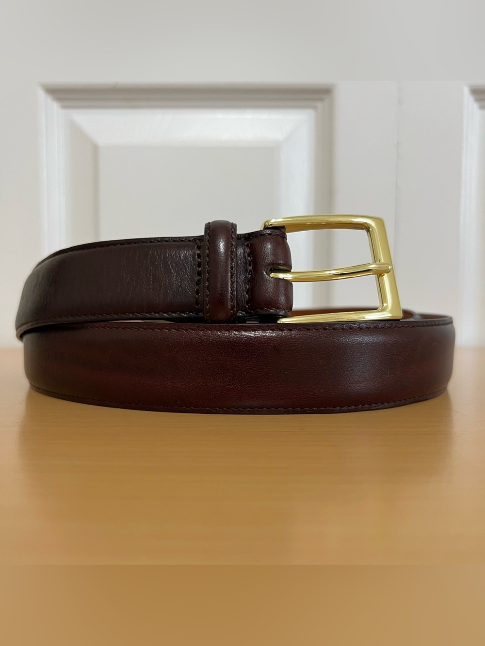 Trafalgar Men's Classic Burgundy Leather Belt with Gold Buckle Size 42